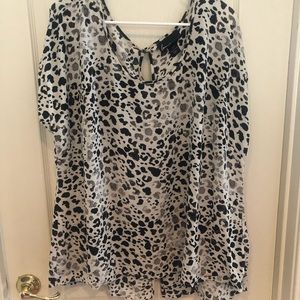 Lane Bryant Black/White Leopard Tol